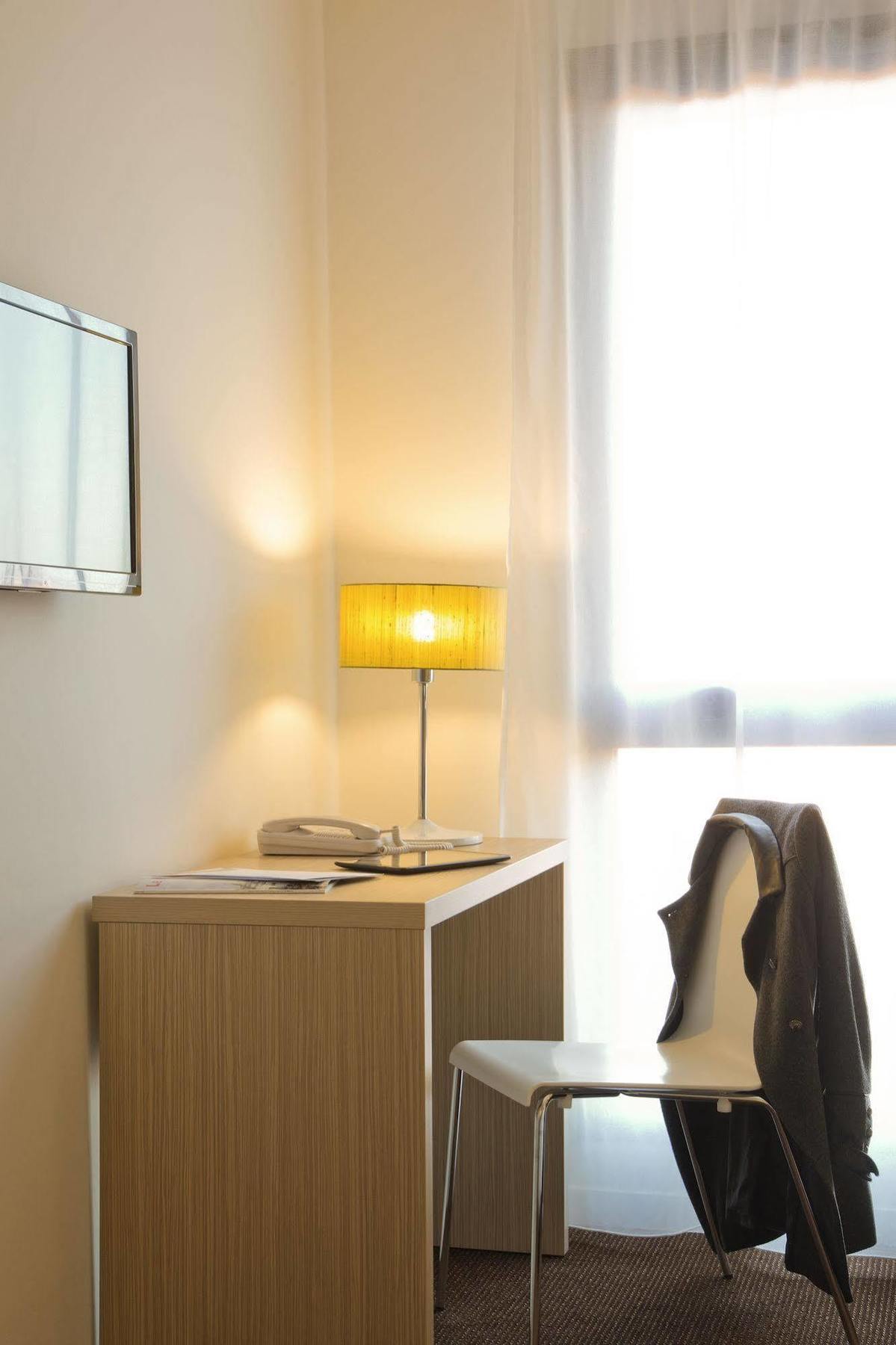 Aparthotel Adagio Access Le Havre Les Docks Zewnętrze zdjęcie